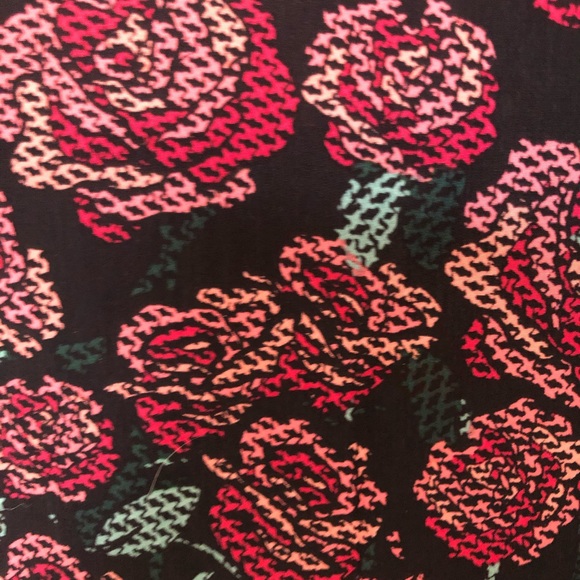 Lularoe Joy vest - Picture 3 of 3